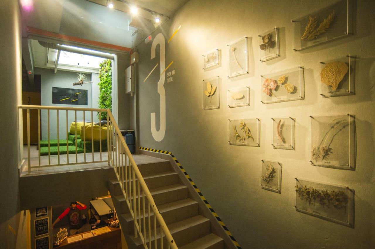 Traveller Bunker 1 Asrama